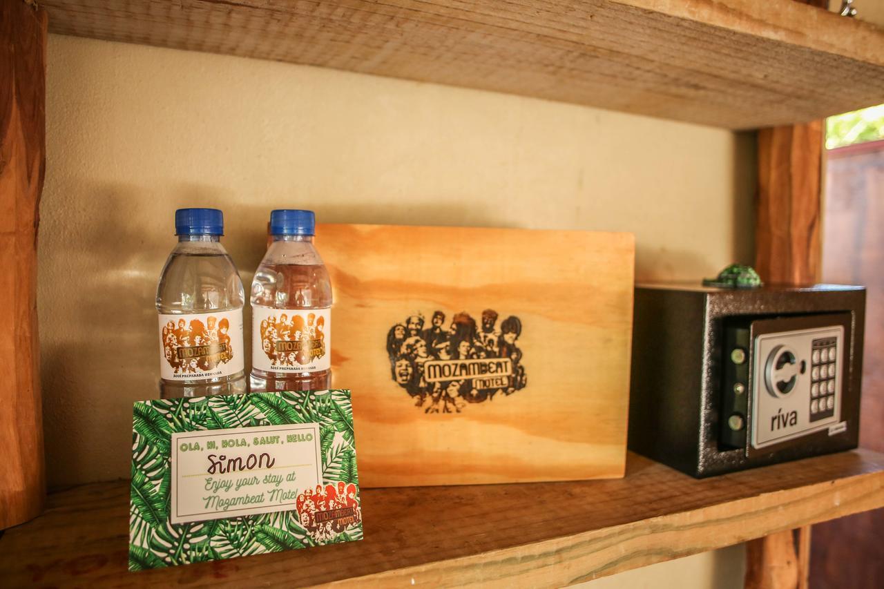 Mozambeat Motel Tofo Room photo